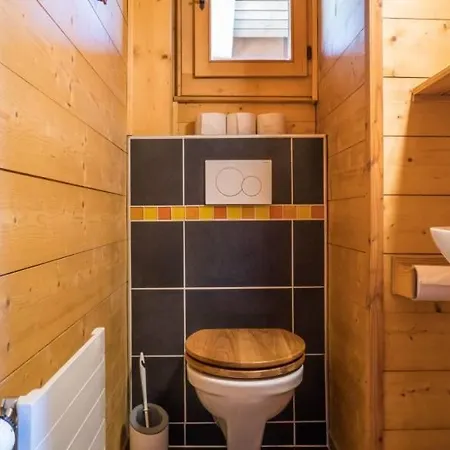 Burehuesli Holiday home